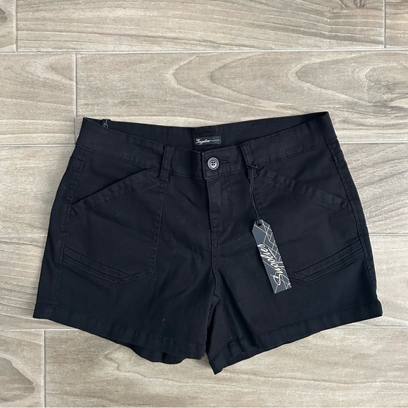 New Supplies by Unionbay Black Shorts | Size 10 - Picture 2 of 5